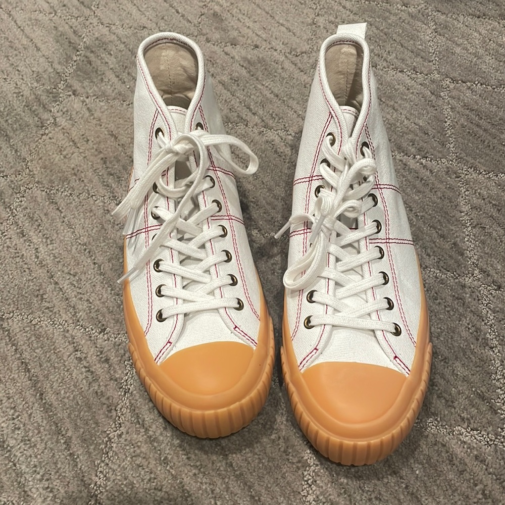 Women’s J Crew converse type sneaker Size 8